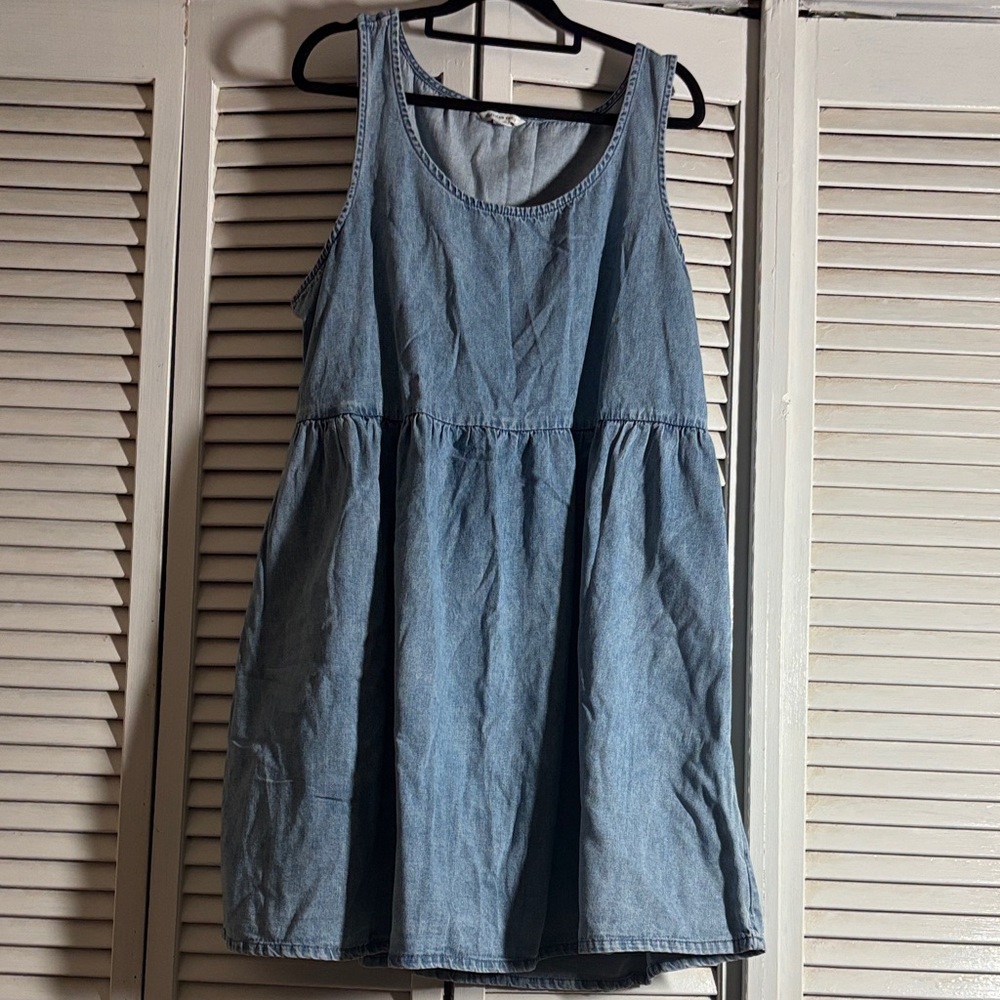 Light Wash Denim Sleeveless Babydoll Dress